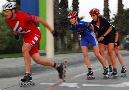 lbm-2004-skating-0168-425x296