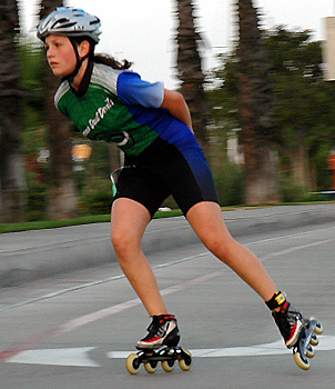 lbm-2004-skating-0247-302x350