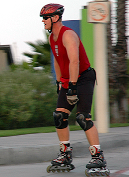 lbm-2004-skating-0357-254x350