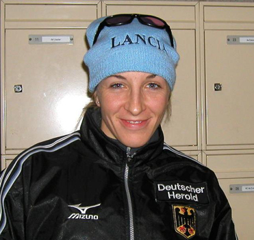 Anni Friesinger - 2003 European All Around Champion